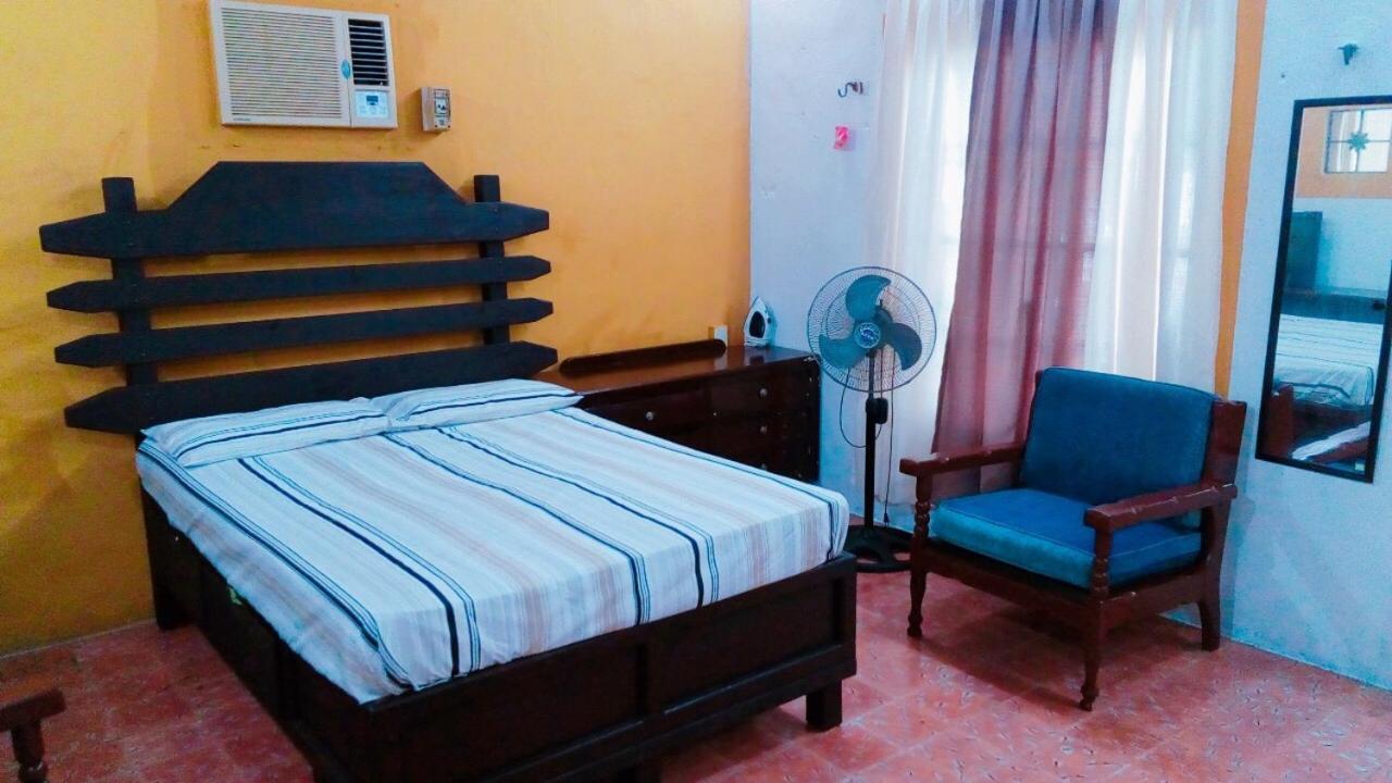 Hostal Y Camping Villa Mercedes 蒂西明 外观 照片