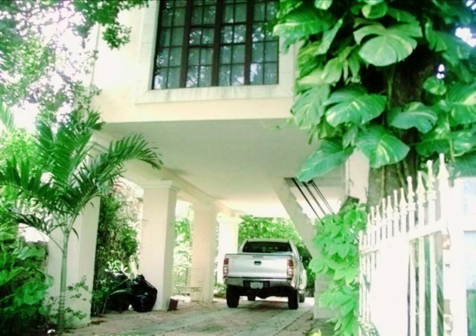 Hostal Y Camping Villa Mercedes 蒂西明 外观 照片
