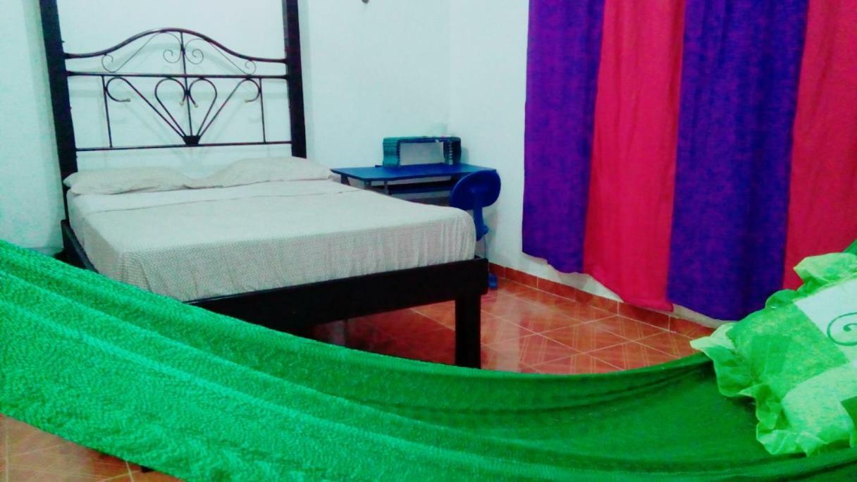 Hostal Y Camping Villa Mercedes 蒂西明 外观 照片